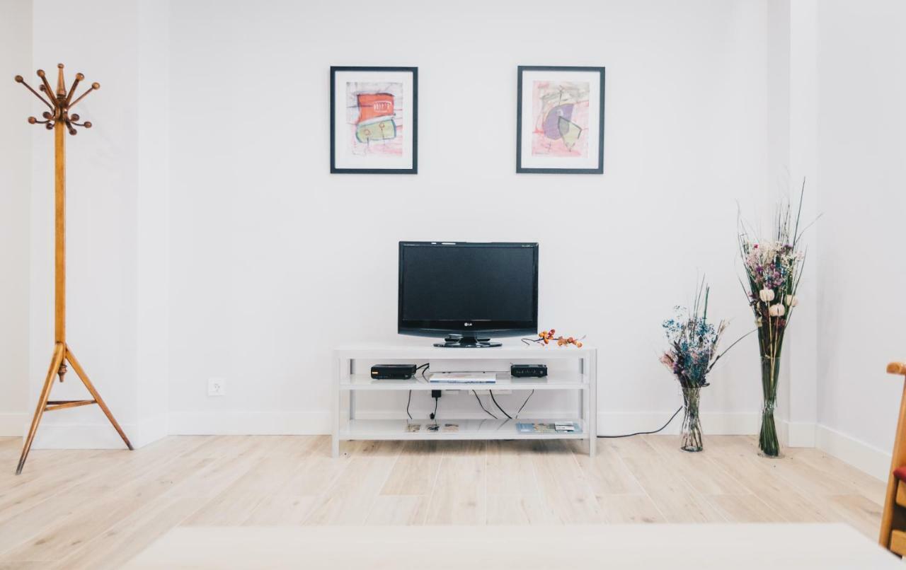 Epalza Apartment By People Rentals Bilbao Ngoại thất bức ảnh